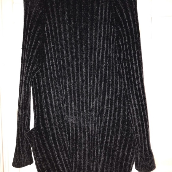 ZARA NAVY CHENILLE CARDIGAN - Picture 3 of 5